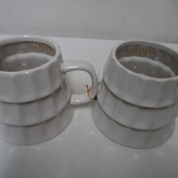 Godiva Christmas Tree mug cup Set 2 Stoneware by Modern Gourmet 20 oz NEW NWT - Picture 13 of 15